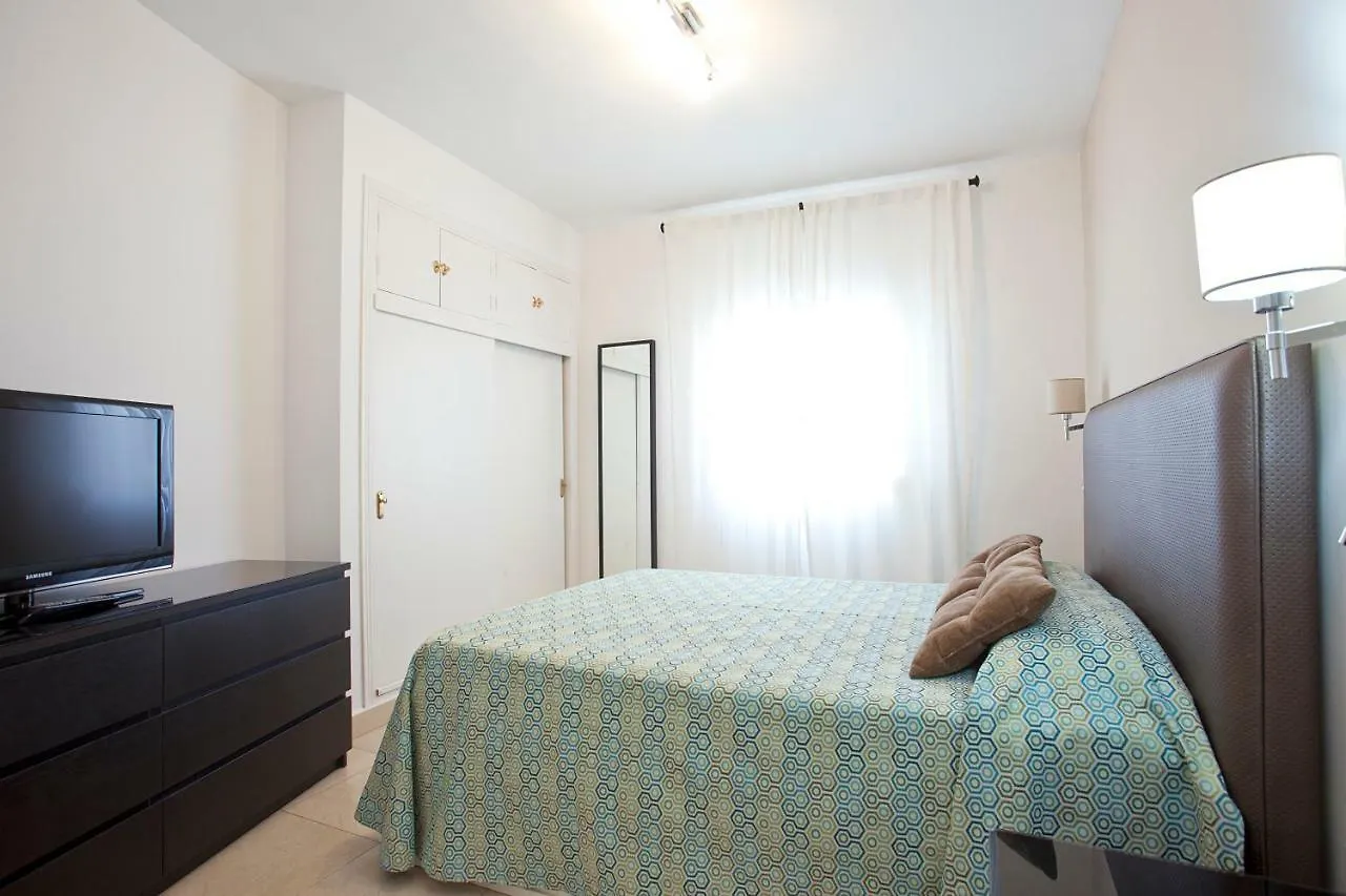 Apartamentos Ecuador Park Торремолинос 0*,